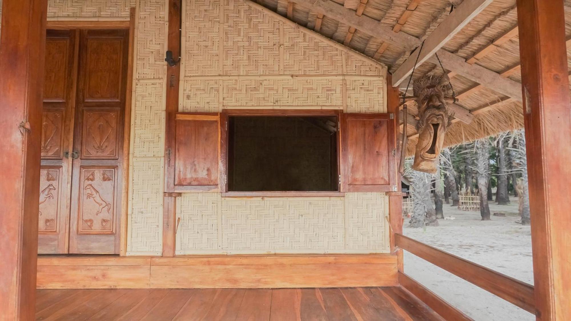 Costa Beach Resort & Club Waingapu Quarto foto